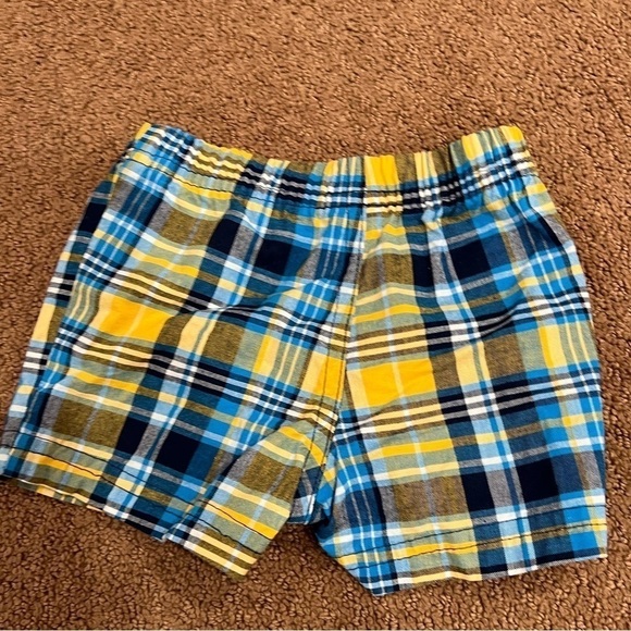 Bundle of Two Pairs of Boys Shorts Size 3-6 Months - Picture 5 of 7